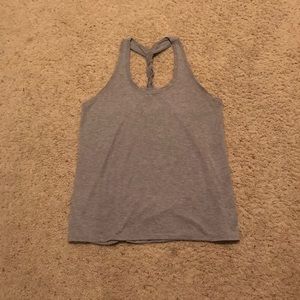 GapFit Breathe air twisted tank top (size small)